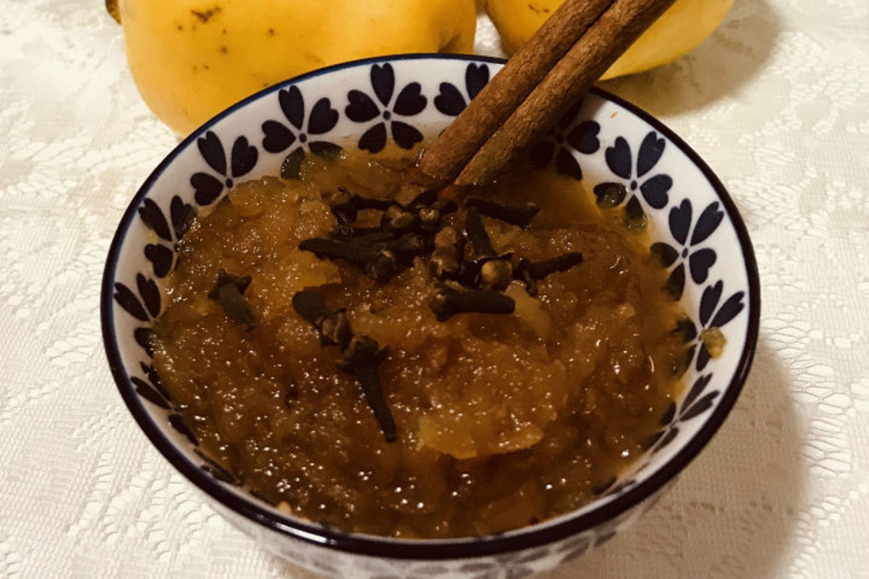 Kahvaltılara Enfes Lezzet: Ayva Marmelatı