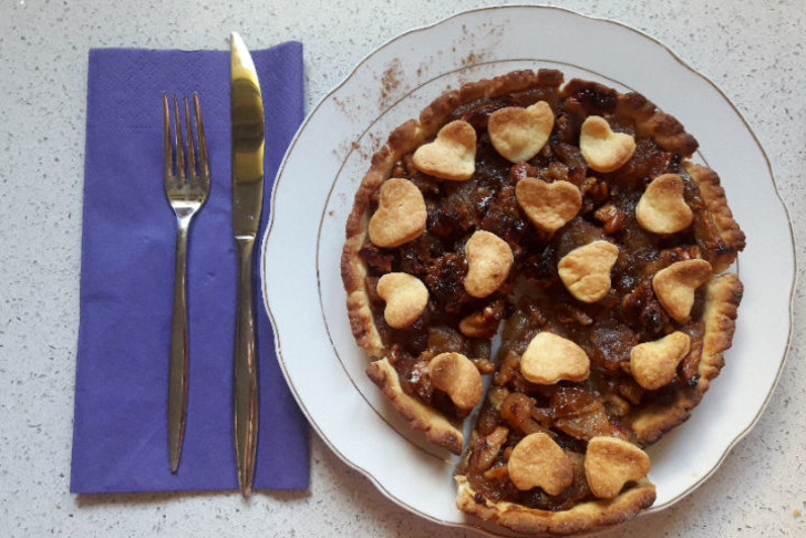 Pratik Elmalı Tart Tarifi