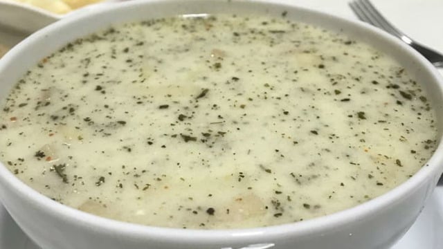 İçinizi Isıtacak: Erişteli Yoğurt Çorbası