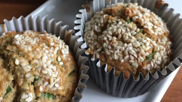 Hayran Kalacağınız: Otlu Yulaflı Muffin
