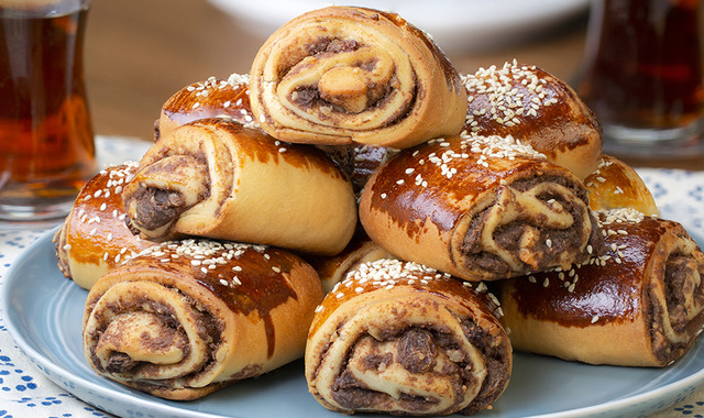 İzmir'den Sevgilerle: Pastiç