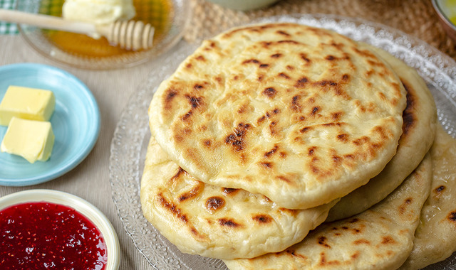 Kahvaltının Baş Tacı: Yumuşacık Yağlı Bazlama
