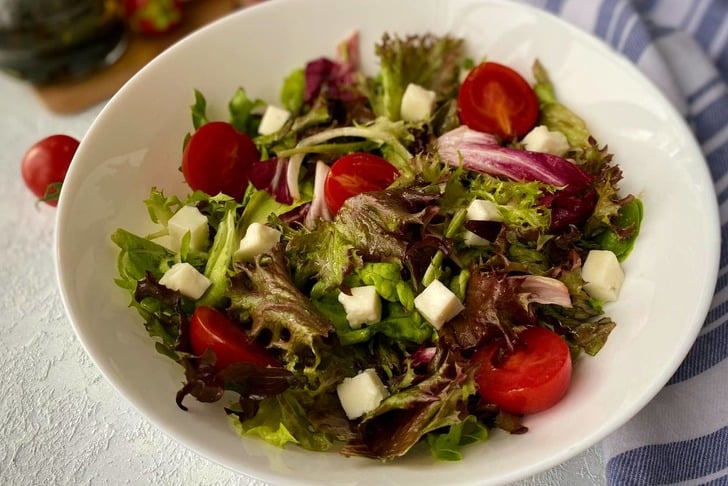 Akdeniz Salatası Tarifi