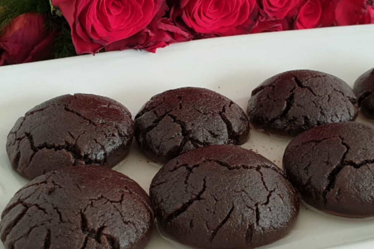 Islak ve Yumuşacık Kıvamlı: Brownie Kurabiye