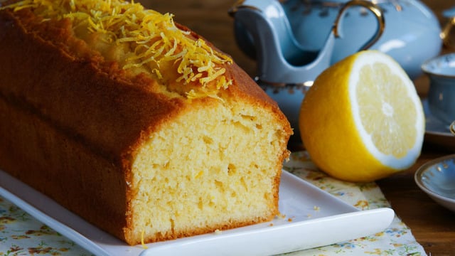 Kıvamı Çok Farklı, Ölçüleri de Tam: Limonlu Pound Kek