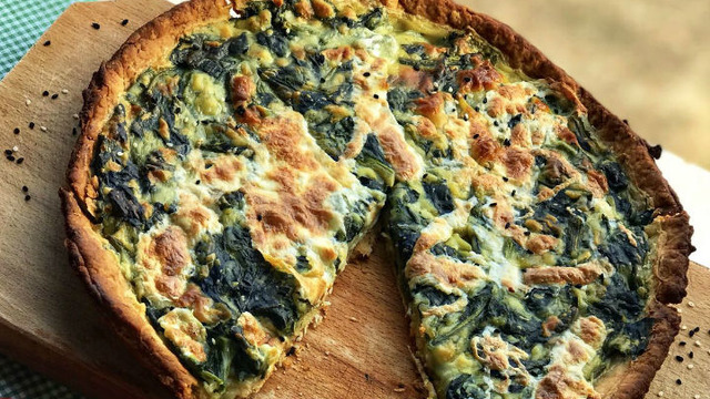 Hamuru Ağızda Dağılır: Ispanaklı Tart