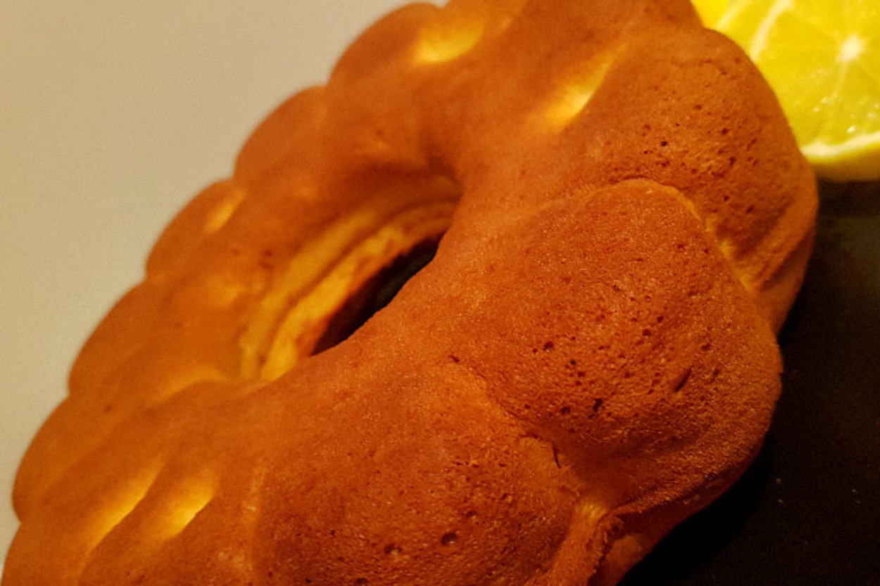 Misler Gibi Kokuyor: Limonlu Pofuduk Kek