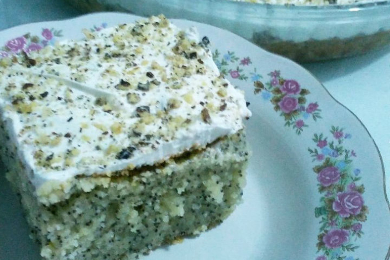 Lezzeti Hafif: Haşhaşlı Revani
