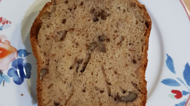 Misler Gibi Kokar: Cevizli Tarçınlı Kek