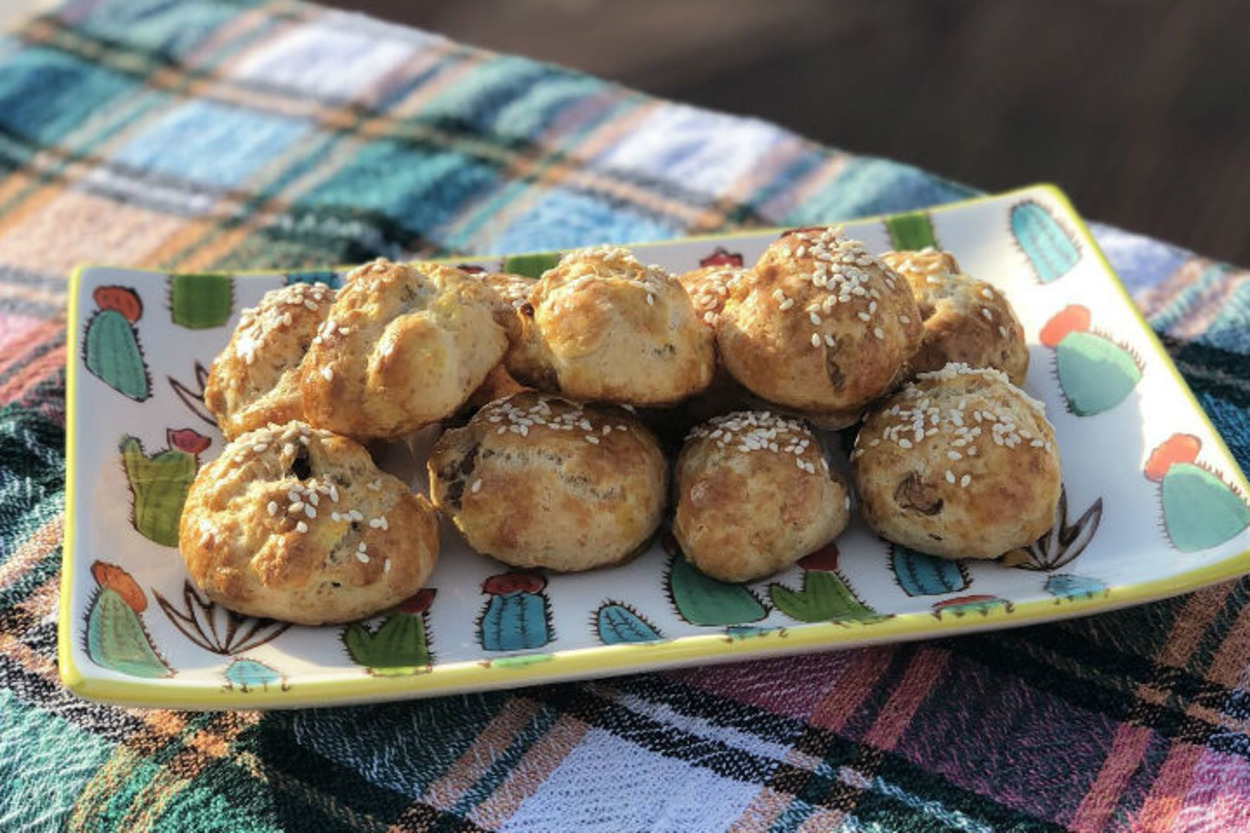 En Kolay Tariflerden: Lorlu Cevizli Poğaça