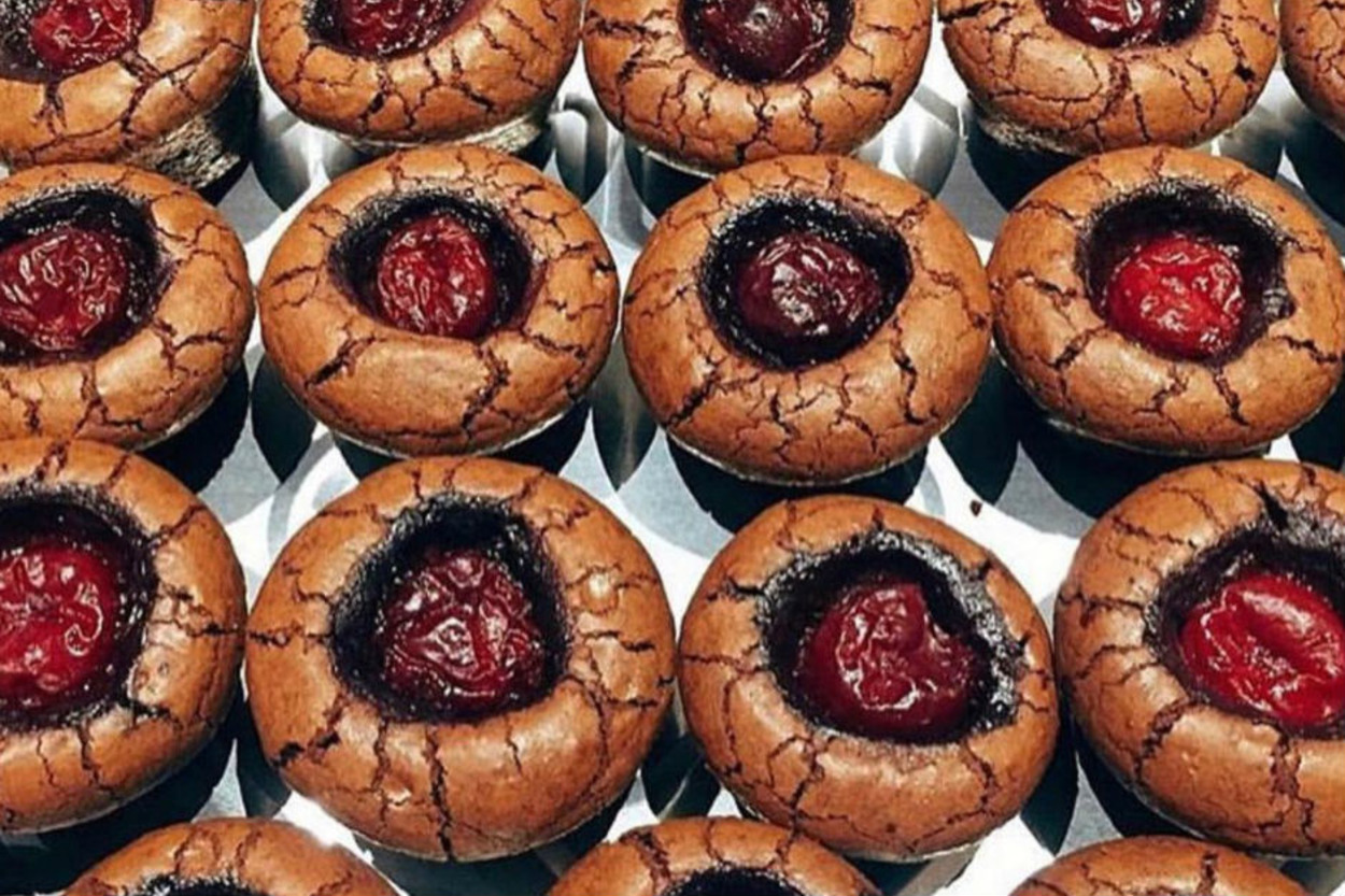 İkramlık: Vişneli Mini Brownie