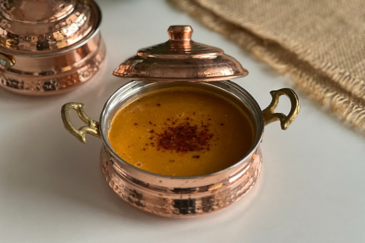 Hazırlaması Pratik: Salçalı Mercimek Çorbası
