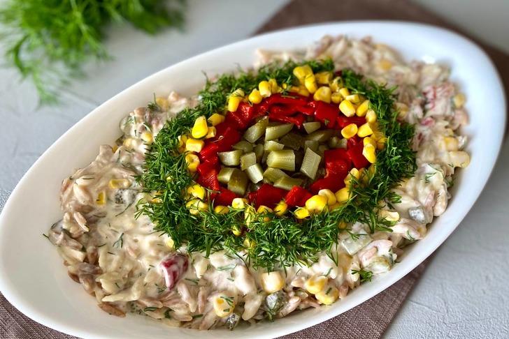 Yoğurtlu Arpa Şehriye Salatası Tarifi