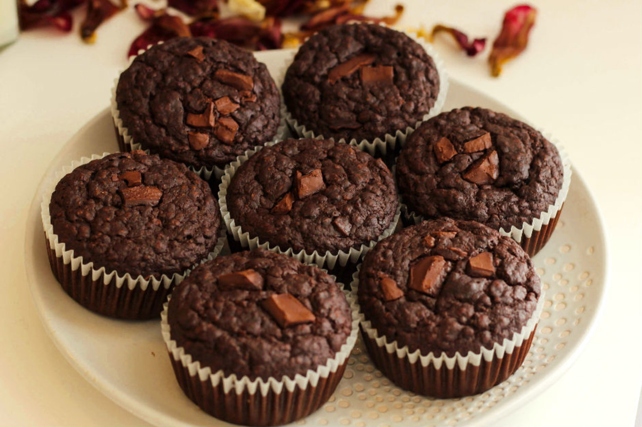 Islak Kek Kıvamında, Brownie Tadında: Kağıtta Kek