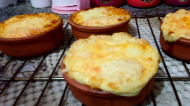 Kahvaltının Yıldızı: Güveçte Menemen
