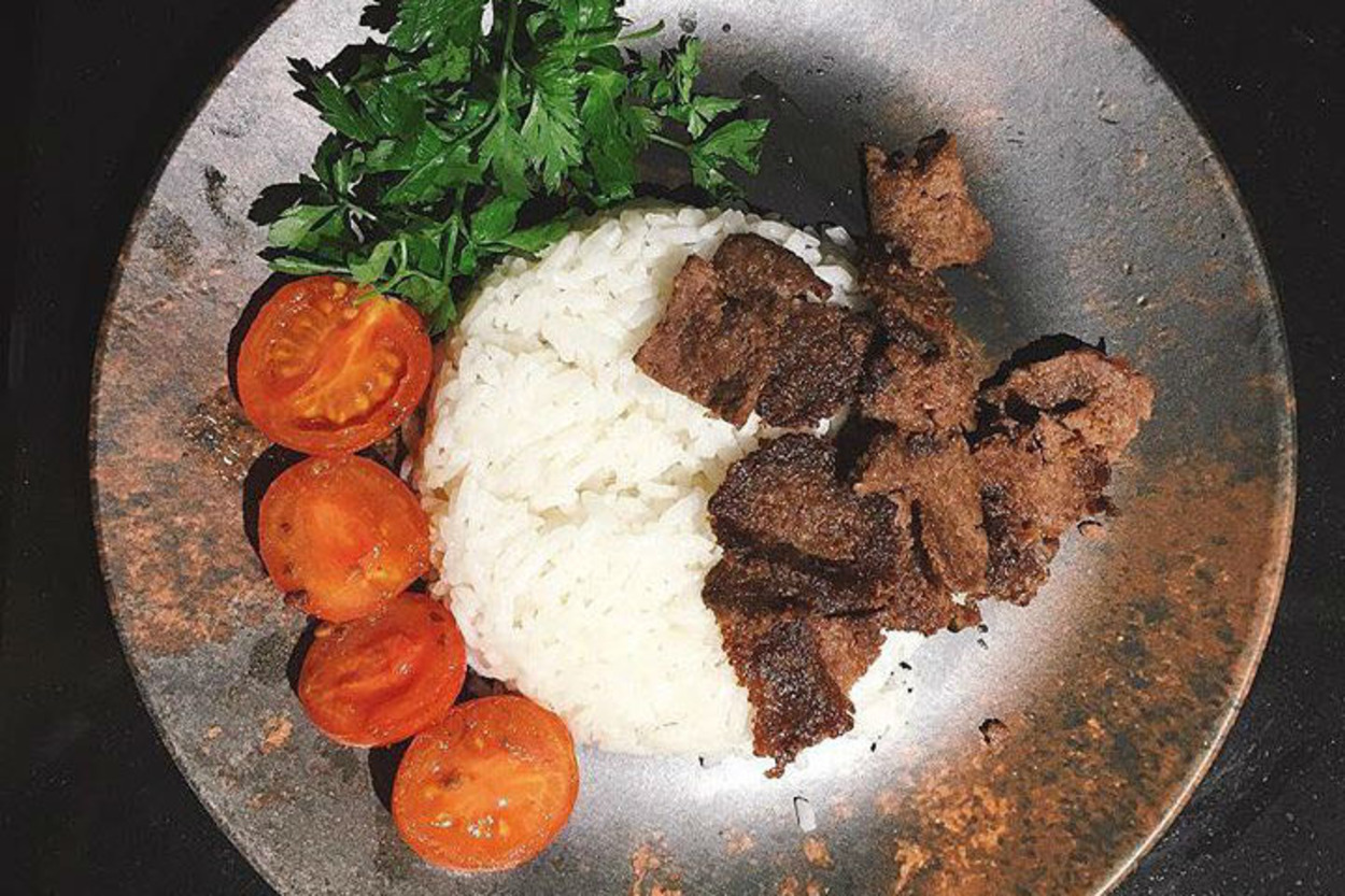 En Lezzetlisinden: Ev Yapımı Et Döner