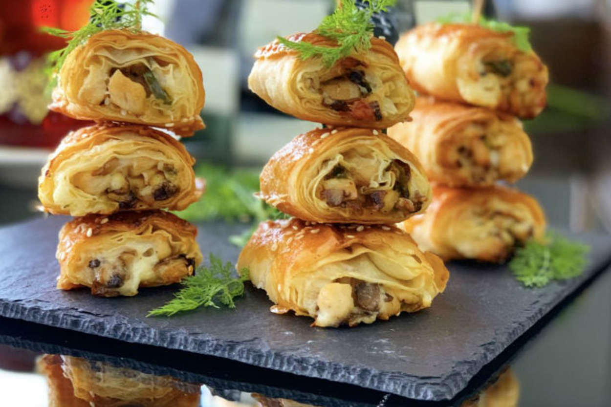 Enfes Tat: Beşamel Soslu Tavuklu Börek