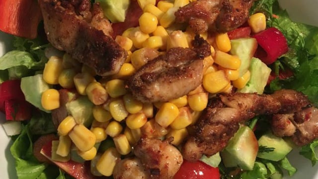 Lezzetli Öğünlere: Tavuklu Diyet Salata