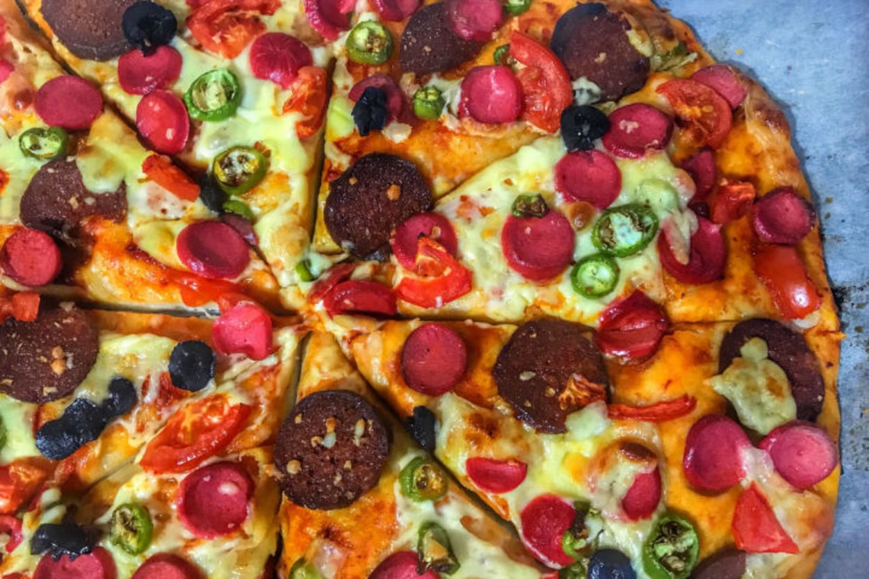 Çabucak Hazırlanan: Ev Yapımı Pizza