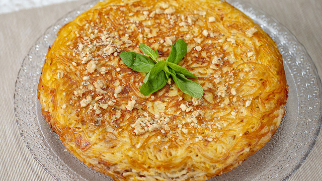 Fırında Makarnaya Rakip: Makaronya