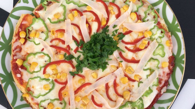 Tavada Kolayca Yapılır: Pratik Diyet Pizza
