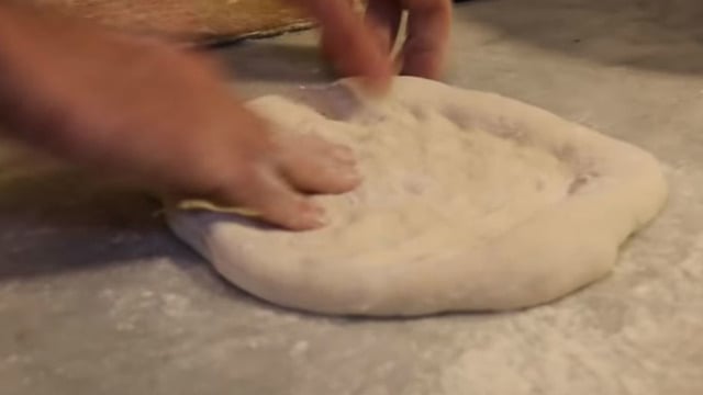 Gerçek İtalyan Pizzası: Neapolitan Pizza