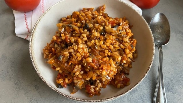 Tane Tane Dökülür: Buğday Pilavı