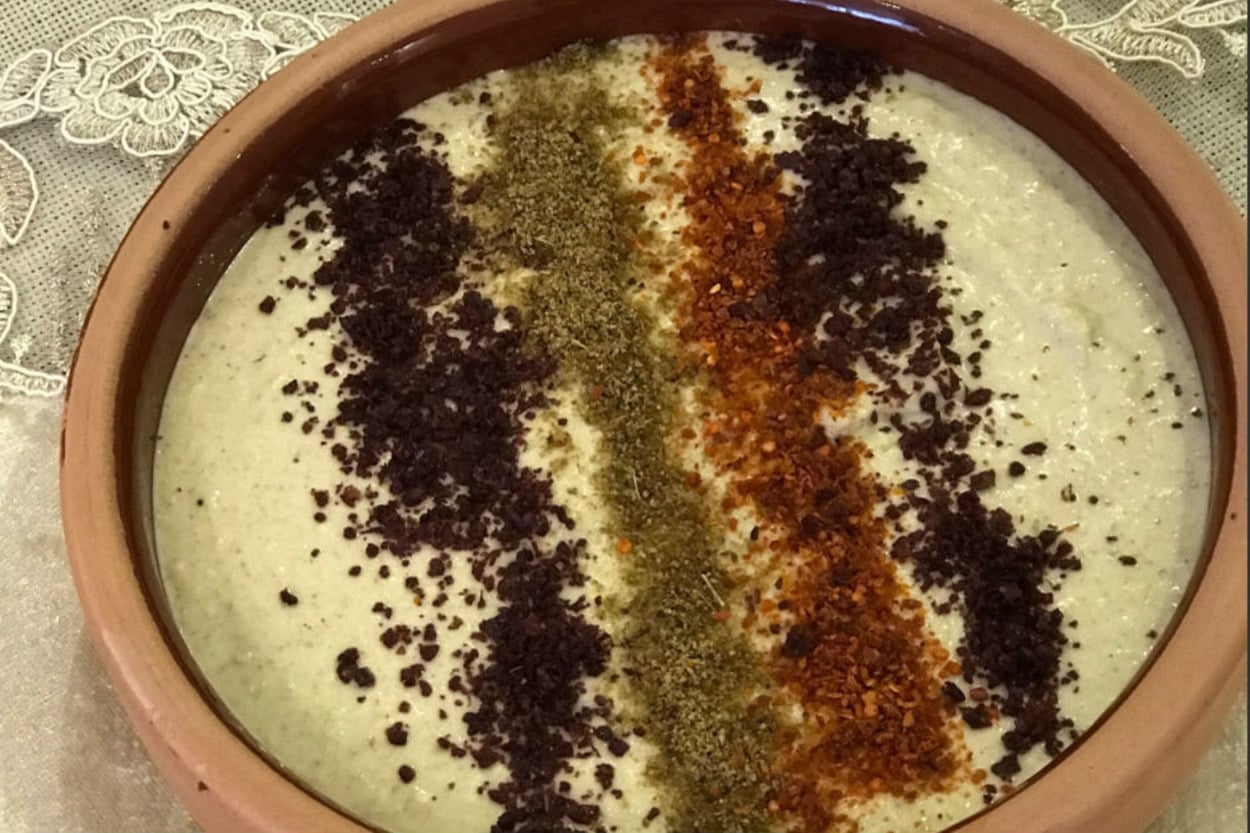 Mezelerin En Lezzetlisi: Kolay Humus