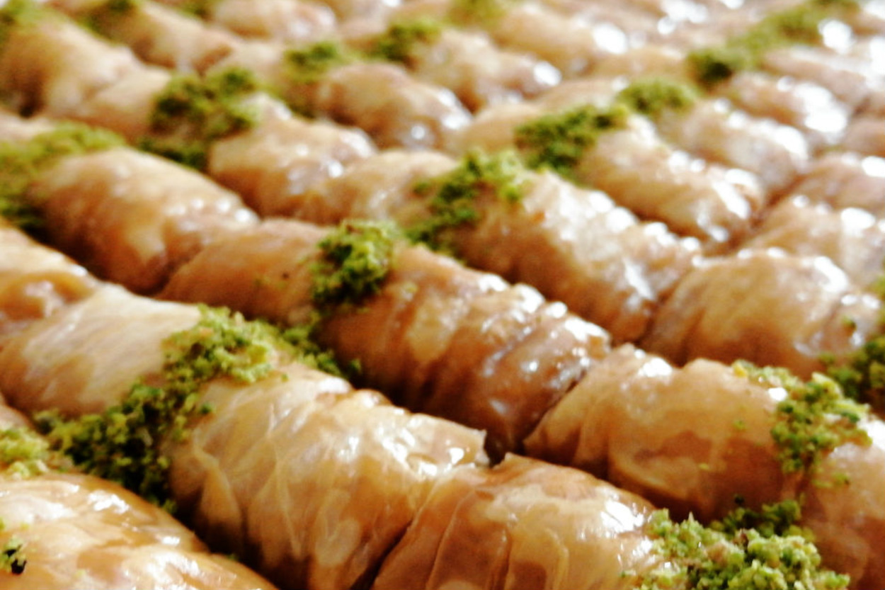 Damakta Erir: Burma Baklava