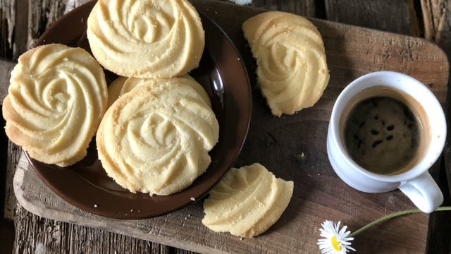 Hemen Denemelik: Tereyağlı Gül Kurabiye