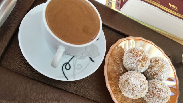 Kolay Hazırlanan İkramlık: Havuçlu Truf
