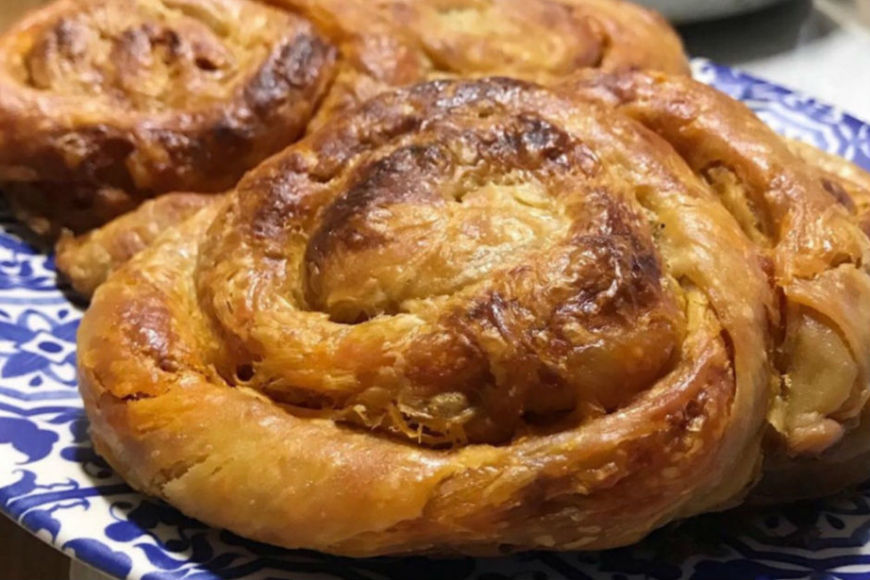 Hemen Yapmalık: Kolay Patatesli Börek