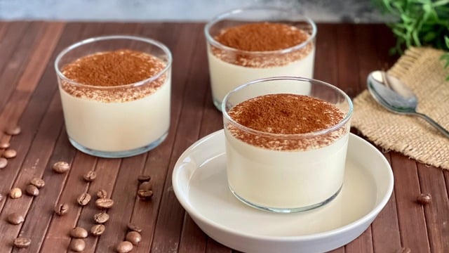 Pürüzsüz Kıvamıyla: Labneli Muhallebi