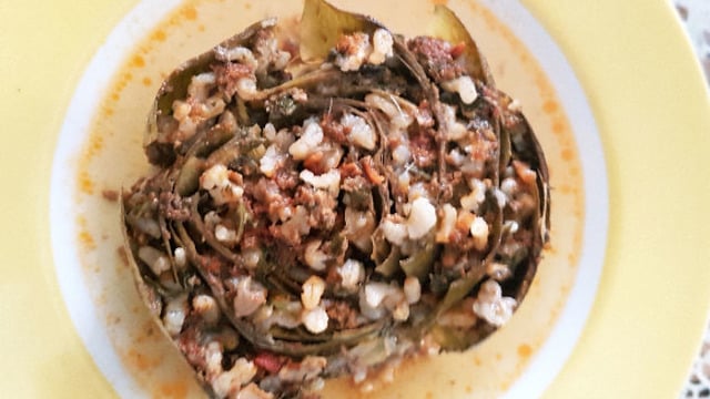 Yemelere Doyum Olmaz: Enginar Dolması