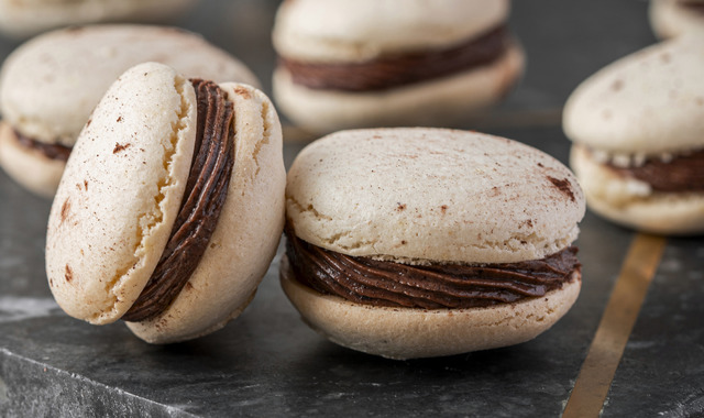 Bir Tane Asla Yetmez: Macaron