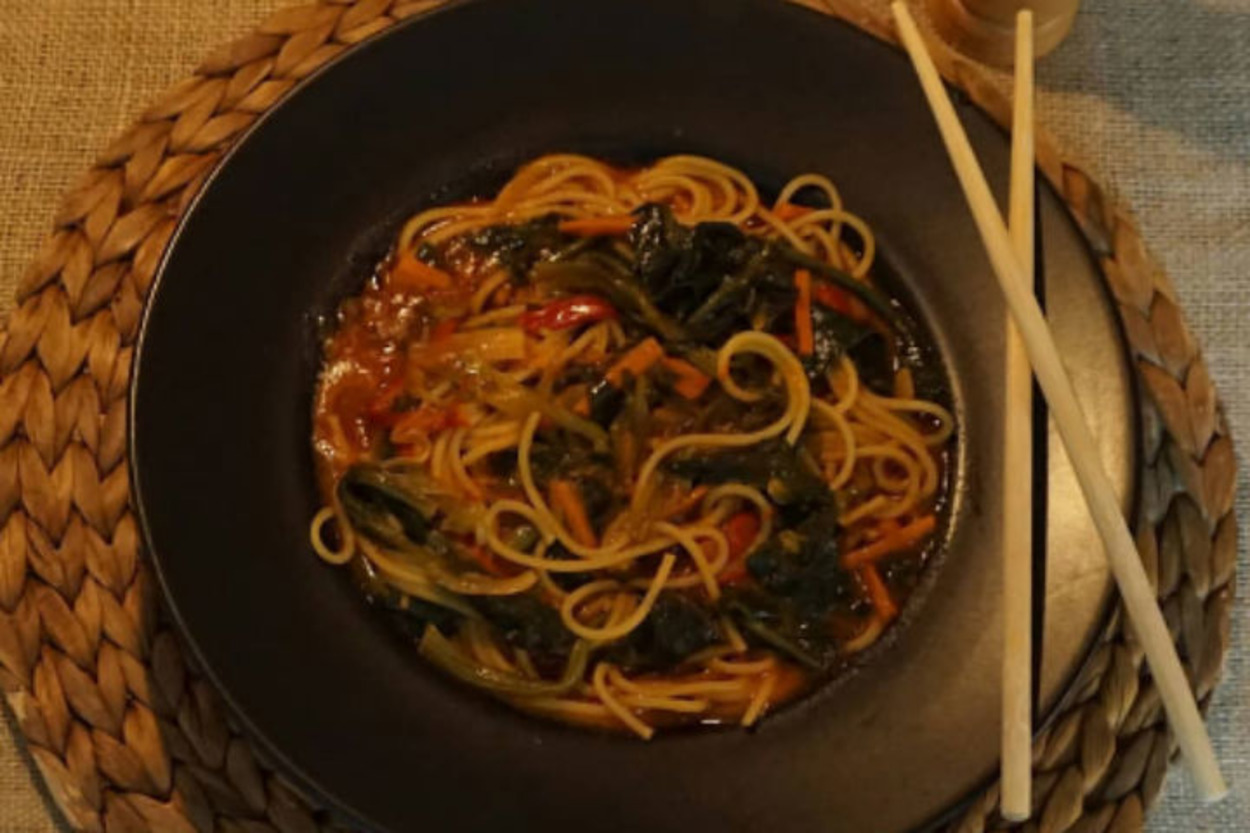 Farklı ve Lezzetli: Sulu ve Sebzeli Spagetti