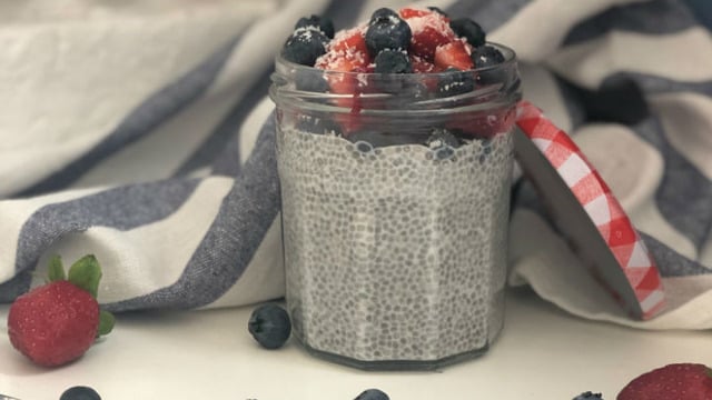 Şekersiz Hazırlanan: Chia Puding
