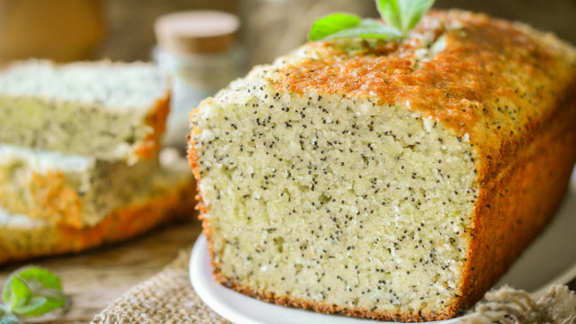Lezzeti Çok Hafif: Limonlu Yoğurtlu Kek
