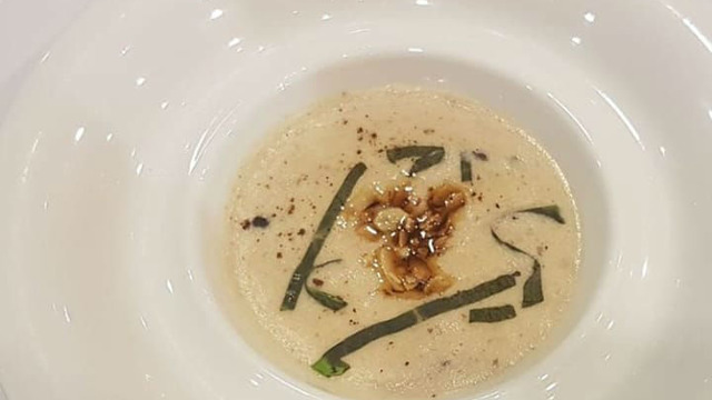 Ödüllü Çorba: Pazı Eşliğinde Sütlü Badem Çorbası