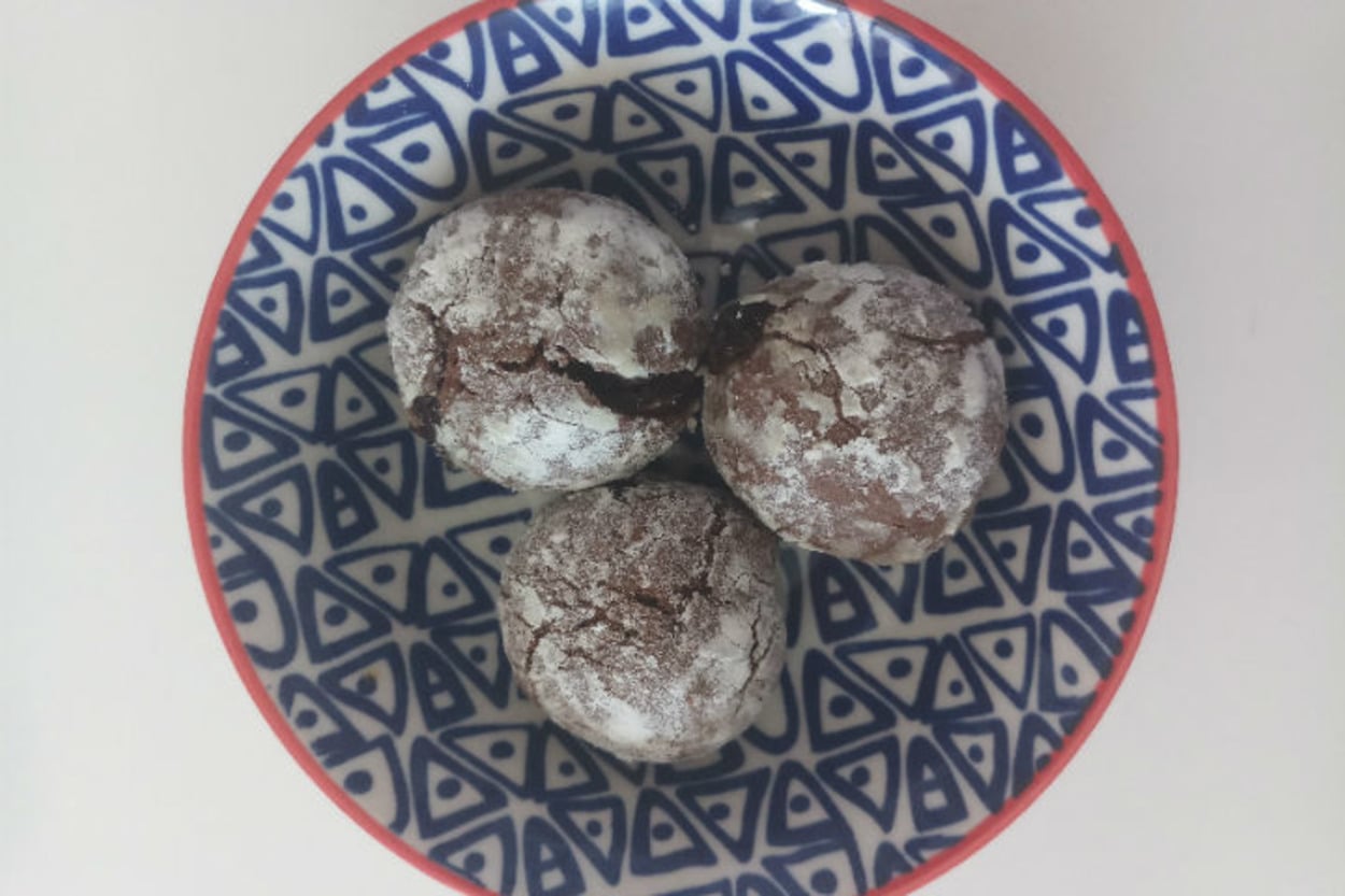 Çatlak Görünümü İle: Truffle Kurabiye