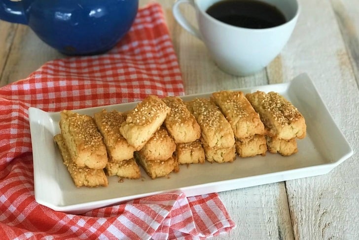 margarinsiz-tuzlu-kurabiye-one-cikan-yeni