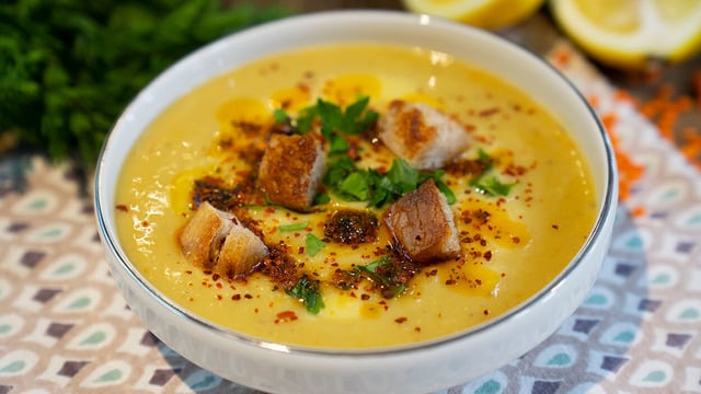 En Çabuk Yapılan: Kolay Mercimek Çorbası