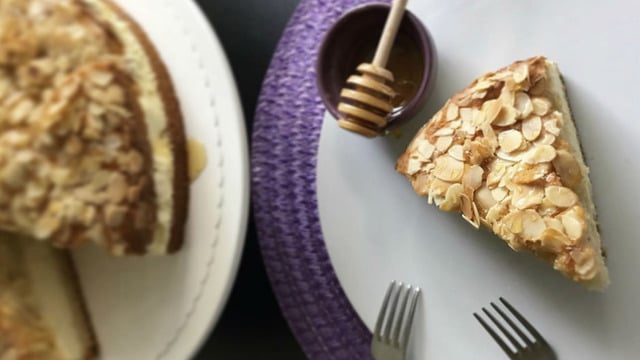 Yok Böylesi: Ballı Bademli Alman Pastası