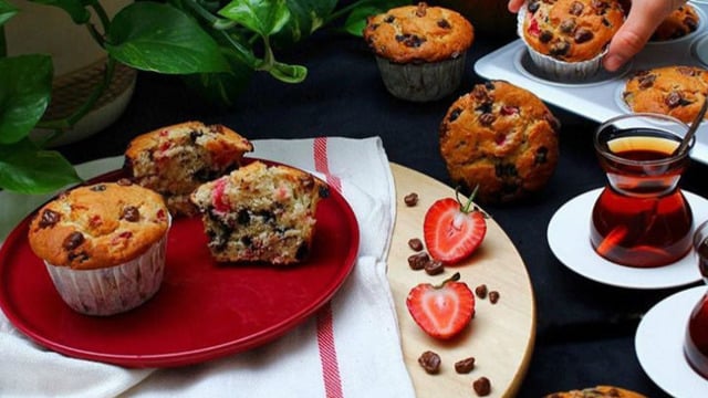 Mis Gibi Kokan: Çilekli Muffin
