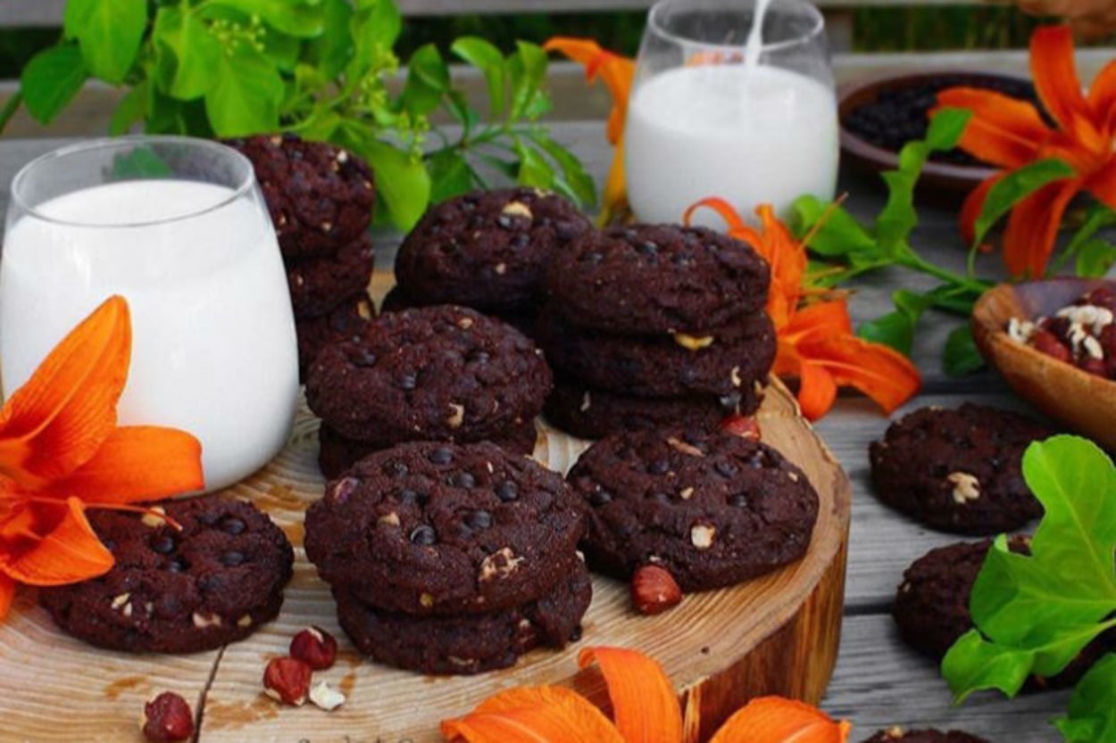Çikolatalı ve Fındıklı: Brownie Kurabiye
