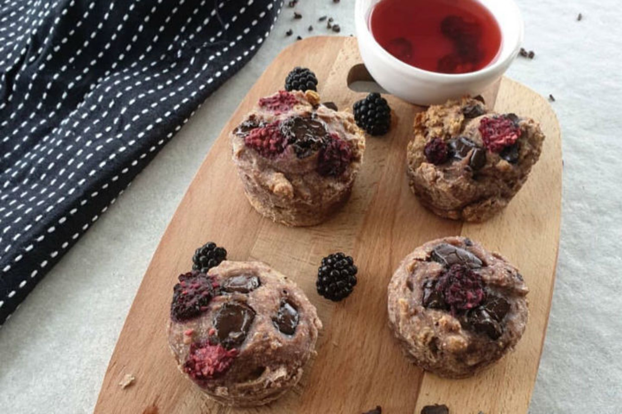 Taptaze Meyvesi İle: Böğürtlenli Cupcake