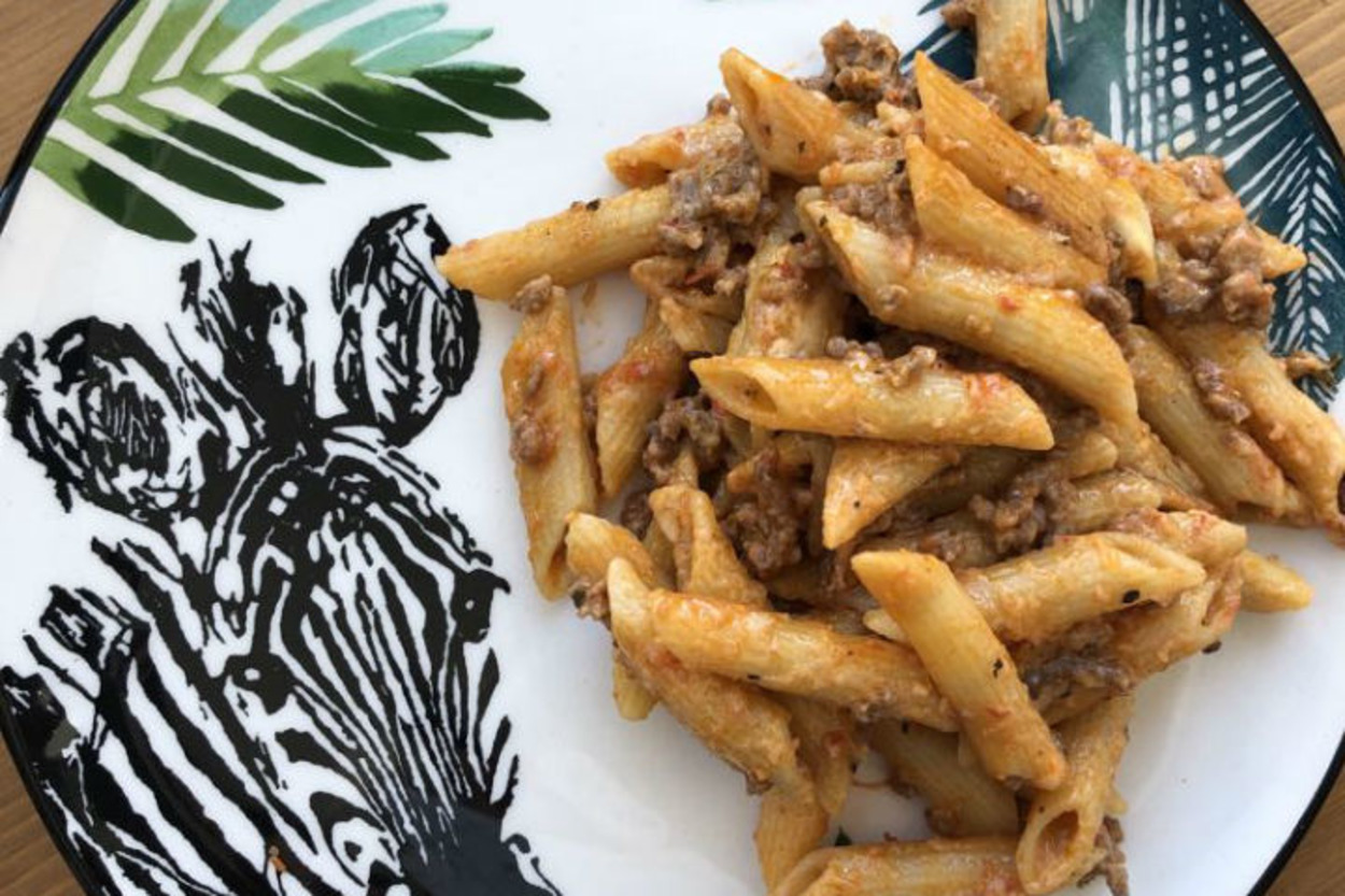 İki Lezzetin Birleşimi: Kıymalı Penne Makarna