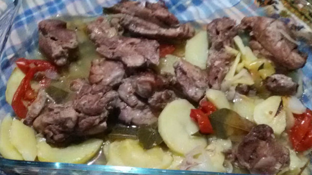 Yılbaşını Beklemeden: Fırında Kemiksiz Hindi But