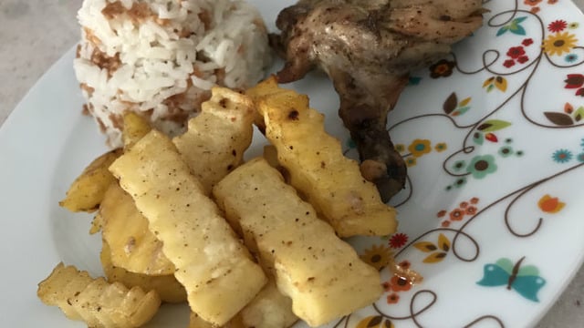Doyurucu Lezzet: Fırında Patatesli Tavuk