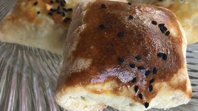 Farklı Börekler Arayanlara: Özbek Samsası